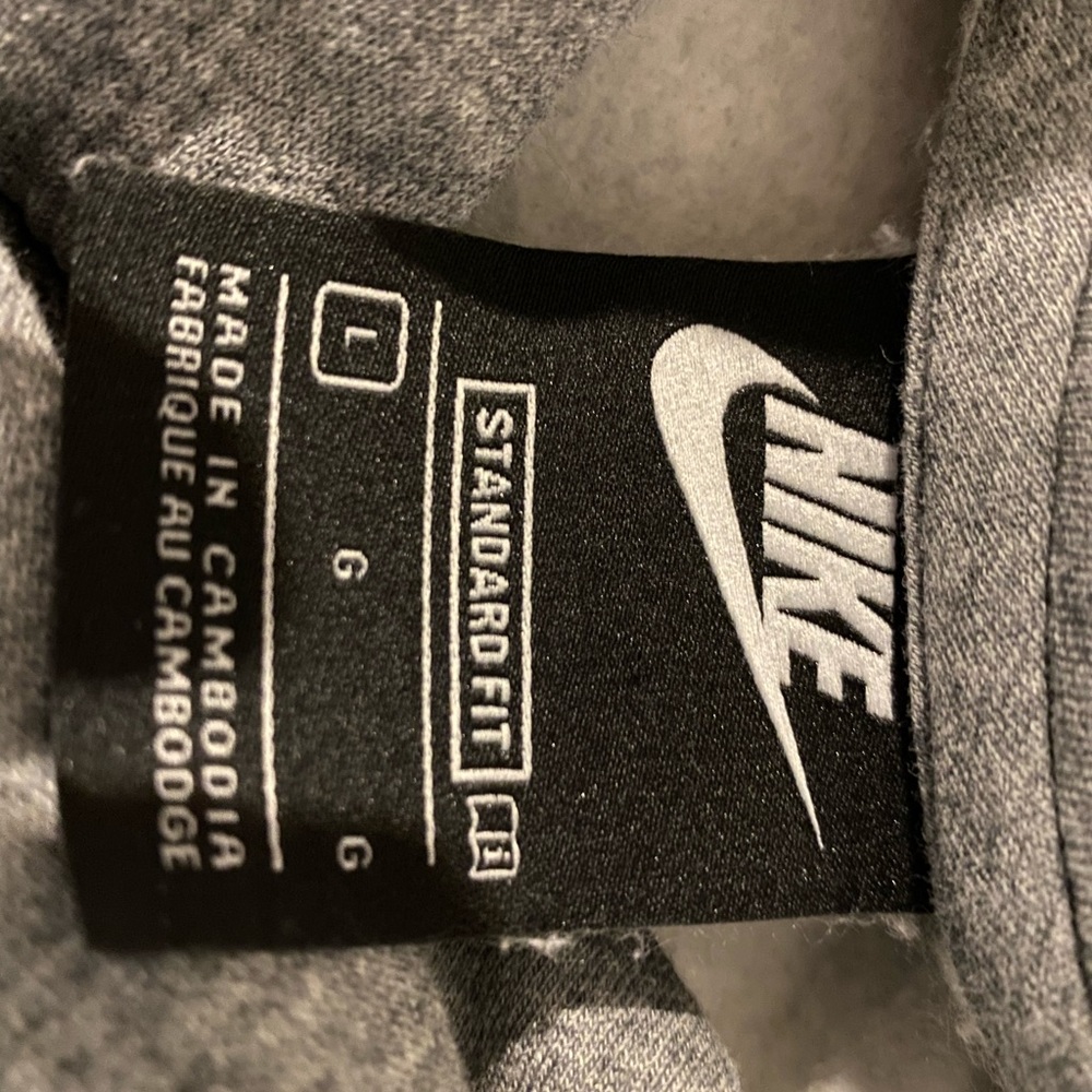 NWOT Boys Nike sweatshirt - Picture 5 of 5